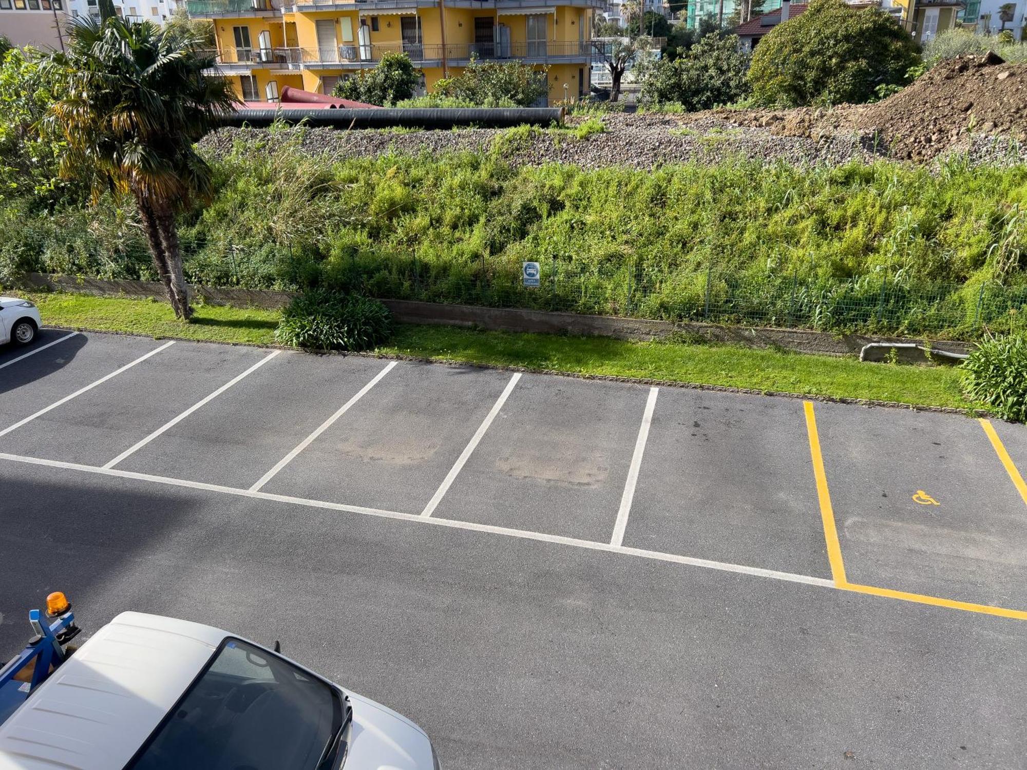Casa Carlotta Apartment San Bartolomeo Al Mare Exterior photo